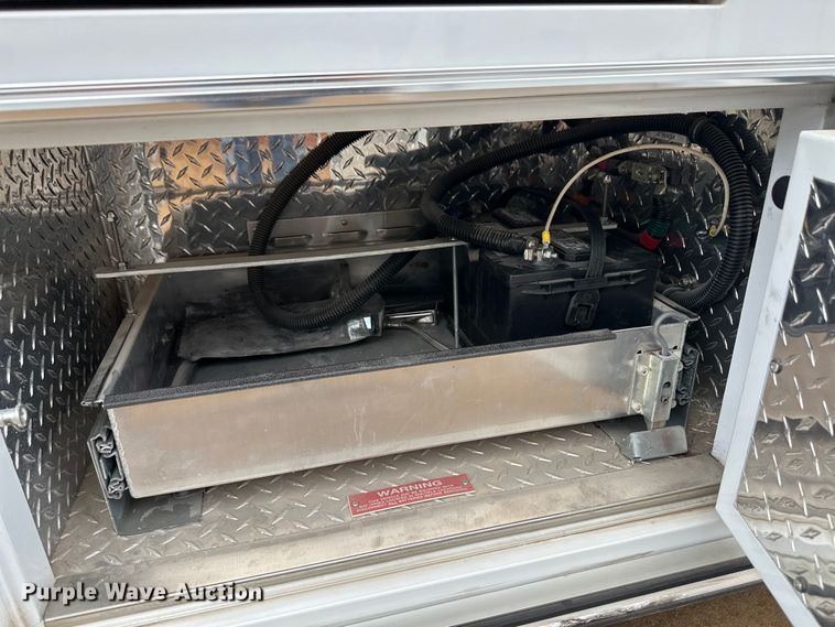 image for item OI9496 2016 Ford E450 ambulance