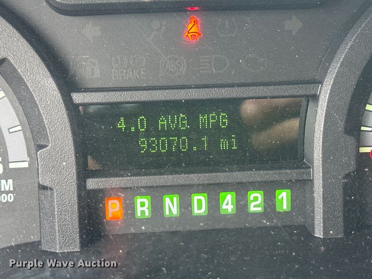 image for item OI9496 2016 Ford E450 ambulance