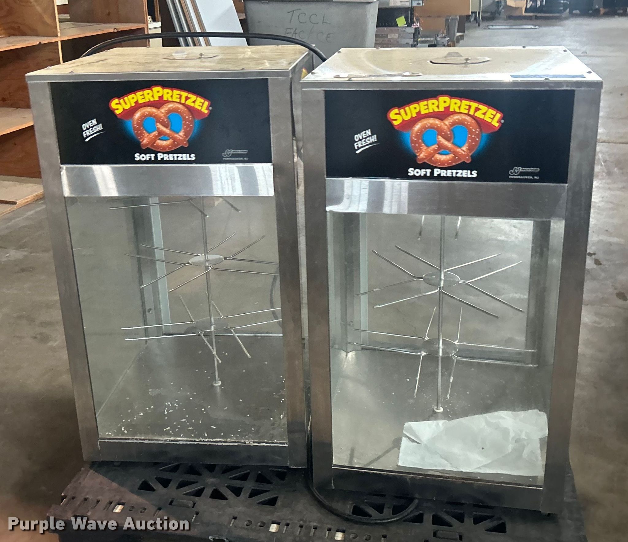(2) - J&J Super Pretzel 825 pretzel warmer in Tulsa, OK | Item EG0427 ...