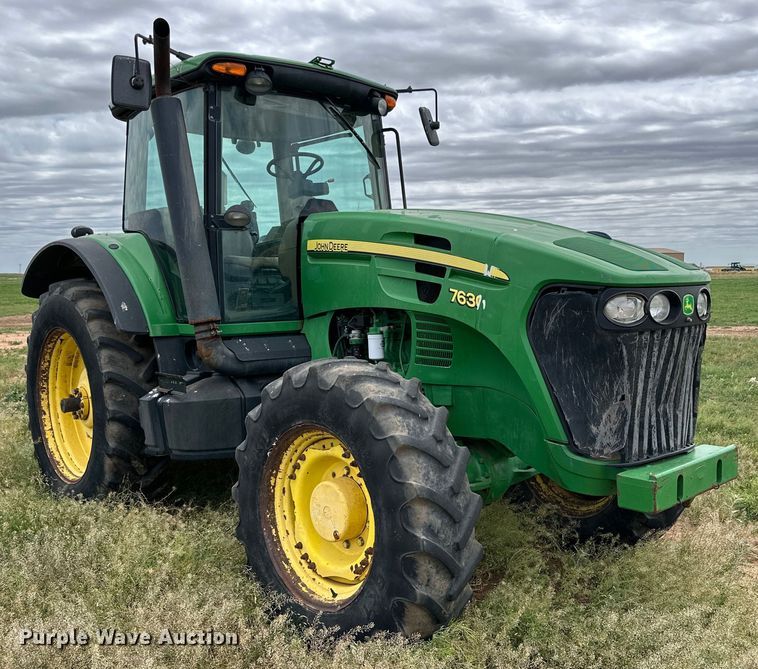 image for item DG4421 2010 John Deere 7630 MFWD tractor
