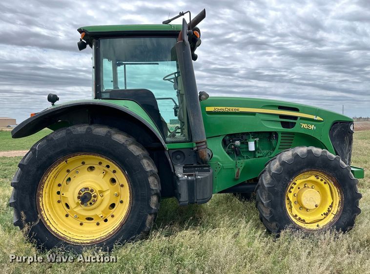 image for item DG4421 2010 John Deere 7630 MFWD tractor