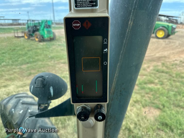 image for item DG4421 2010 John Deere 7630 MFWD tractor