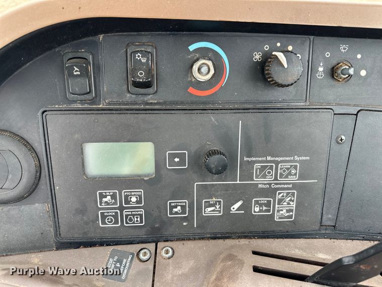 image for item DG4421 2010 John Deere 7630 MFWD tractor