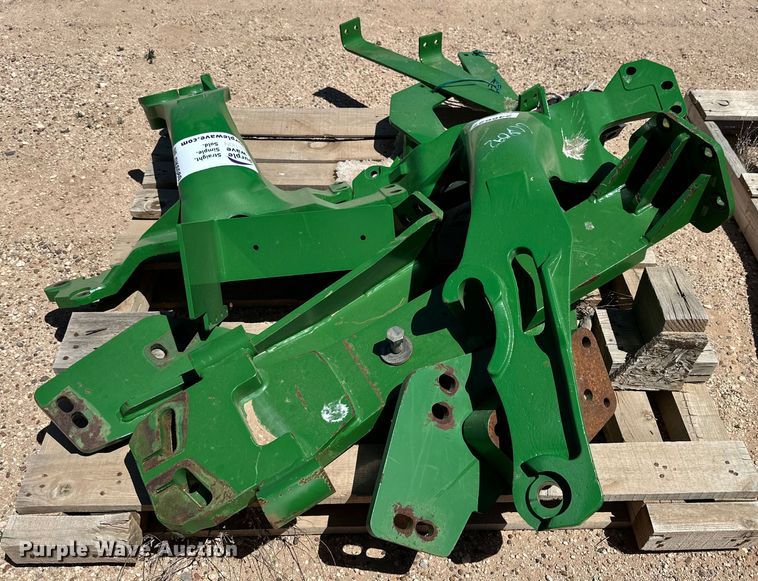 image for item DK6580 Loader mounting frame