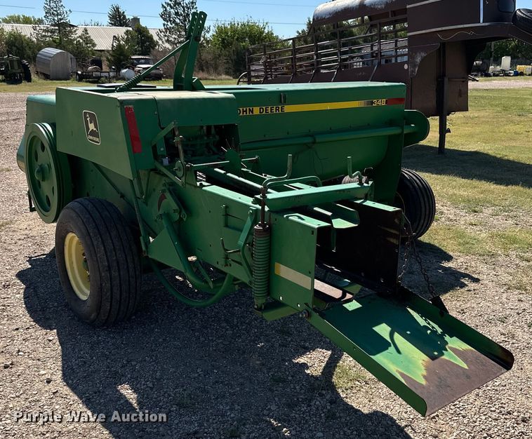 image for item DK6584 John Deere 348 small square baler