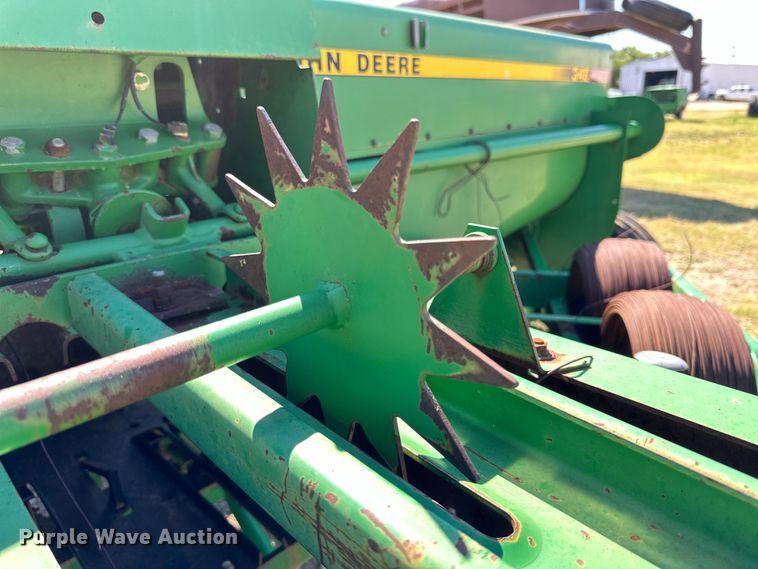 image for item DK6584 John Deere 348 small square baler