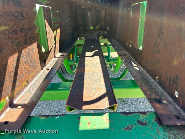 image for item DK6584 John Deere 348 small square baler