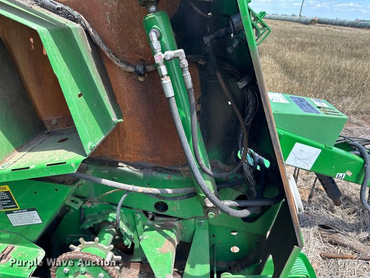 image for item DK6608 2013 John Deere  569 Mega Wide Plus  round baler