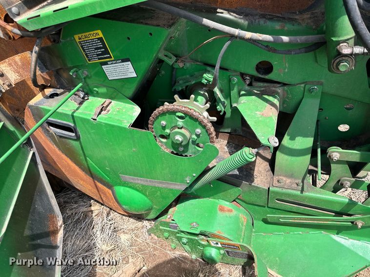 image for item DK6608 2013 John Deere  569 Mega Wide Plus  round baler