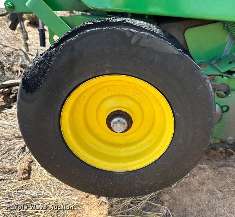 image for item DK6608 2013 John Deere  569 Mega Wide Plus  round baler