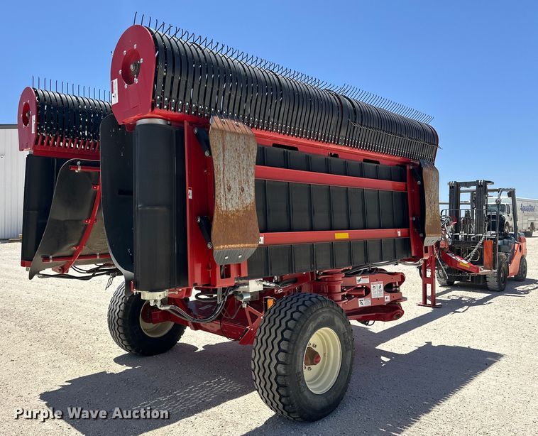 image for item DK6610 H&S TF6128 hay merger