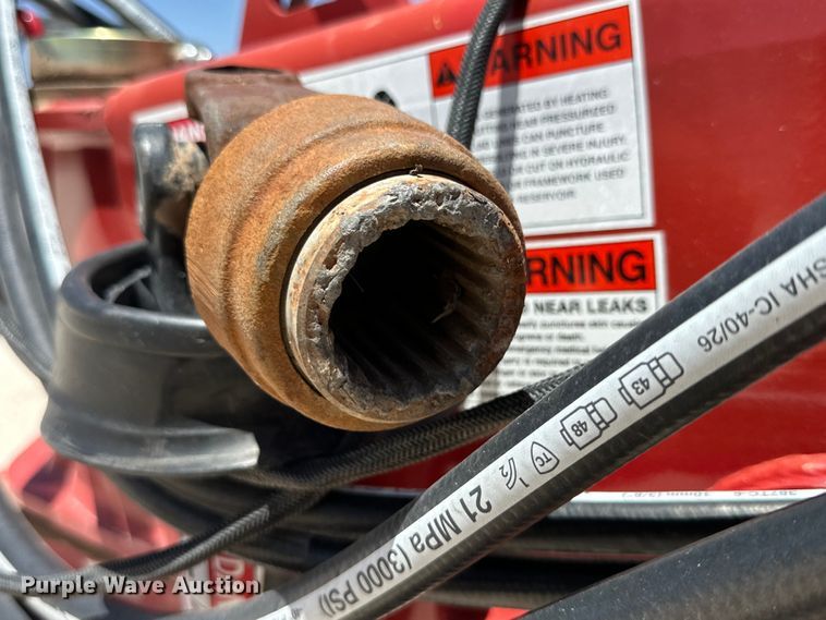 image for item DK6610 H&S TF6128 hay merger