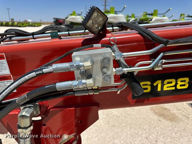 image for item DK6610 H&S TF6128 hay merger