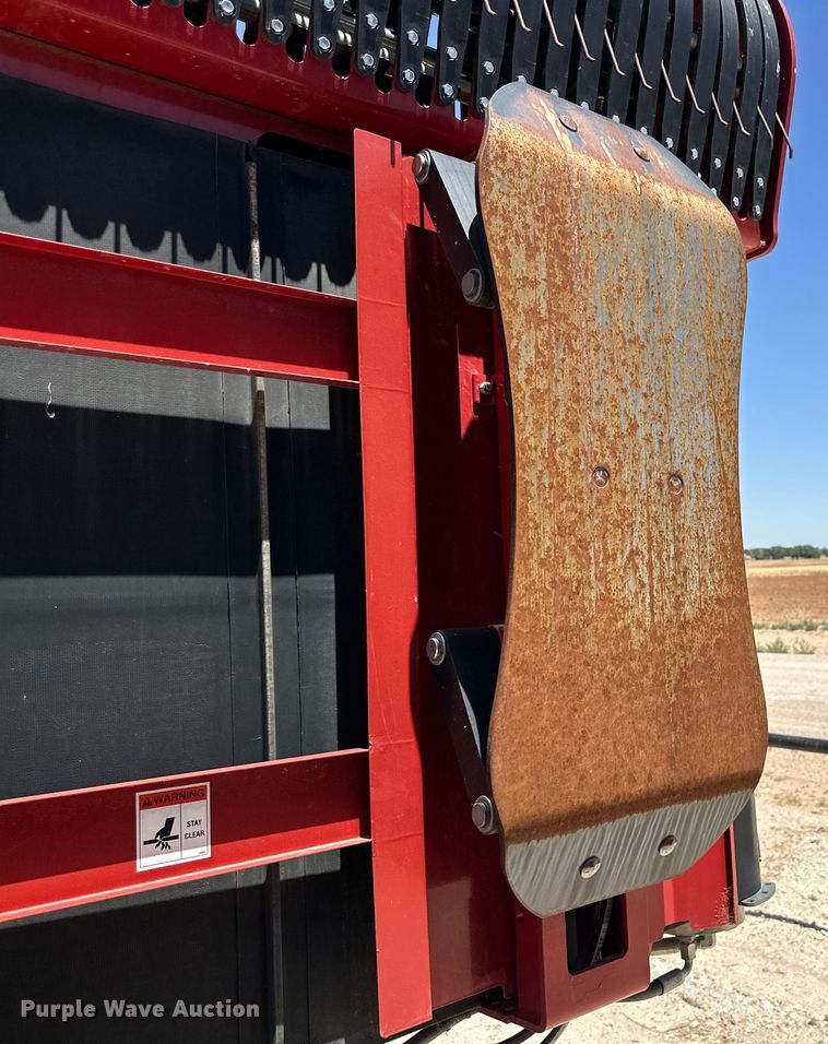 image for item DK6610 H&S TF6128 hay merger