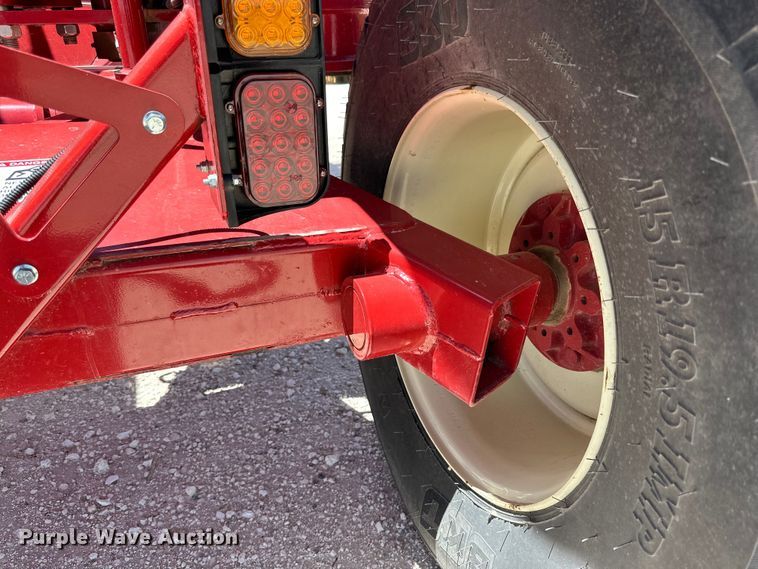 image for item DK6610 H&S TF6128 hay merger