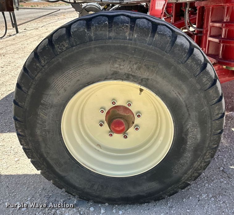 image for item DK6610 H&S TF6128 hay merger