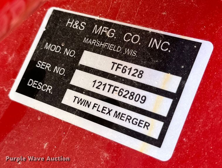 image for item DK6610 H&S TF6128 hay merger