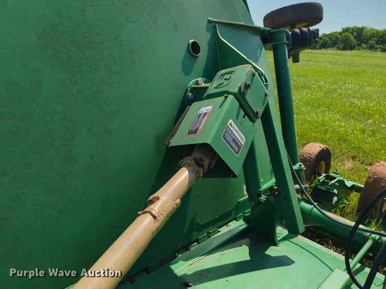 image for item DN3841 John Deere CX15 batwing rotary mower