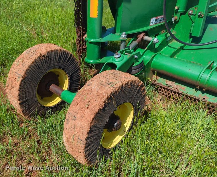 image for item DN3841 John Deere CX15 batwing rotary mower