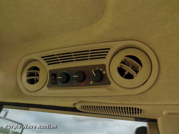 image for item DN3843 2012 John Deere 6115D MFWD tractor