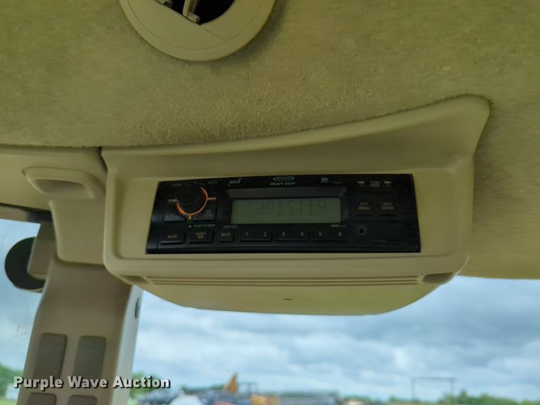 image for item DN3843 2012 John Deere 6115D MFWD tractor