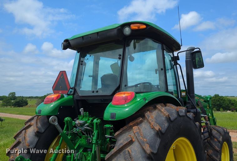 image for item DN3844 2016 John Deere 6135E MFWD tractor