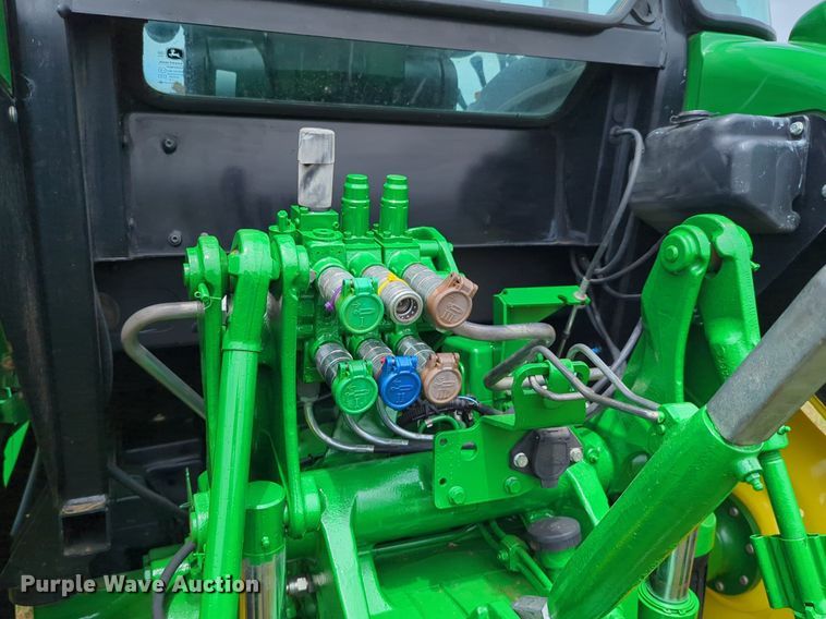 image for item DN3844 2016 John Deere 6135E MFWD tractor
