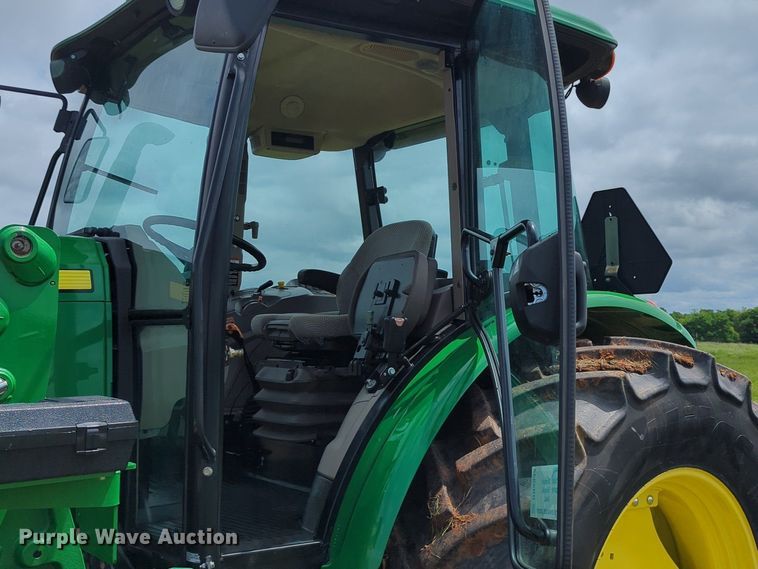 image for item DN3844 2016 John Deere 6135E MFWD tractor