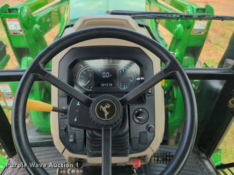 image for item DN3844 2016 John Deere 6135E MFWD tractor