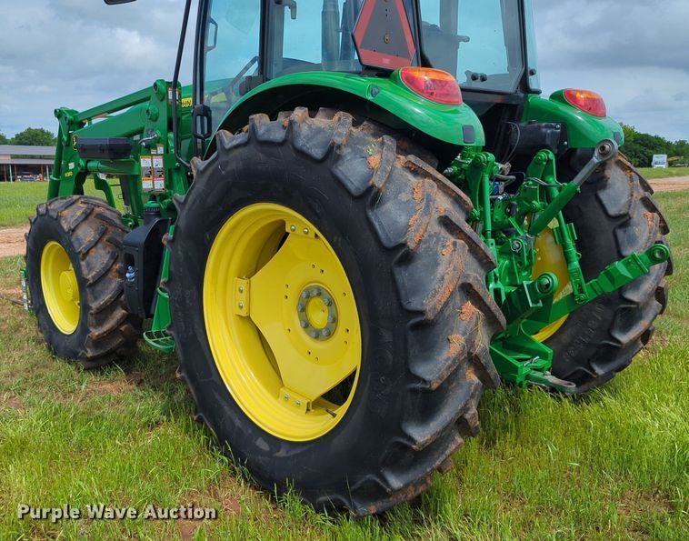 image for item DN3844 2016 John Deere 6135E MFWD tractor