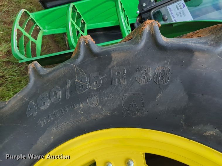 image for item DN3844 2016 John Deere 6135E MFWD tractor
