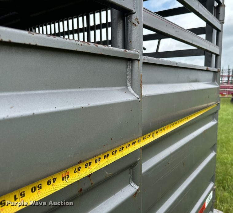 image for item DN3845 2016 GR STH6832W20LNRCS livestock trailer