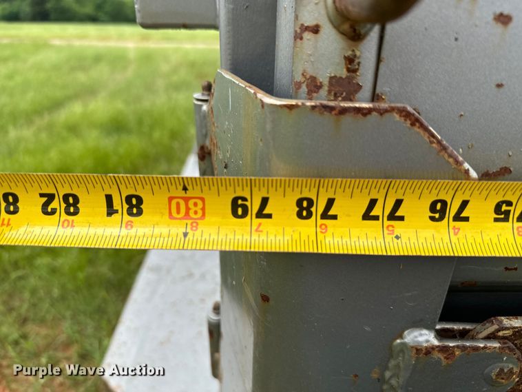 image for item DN3845 2016 GR STH6832W20LNRCS livestock trailer