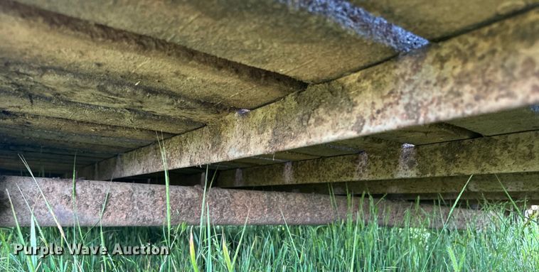 image for item DN3845 2016 GR STH6832W20LNRCS livestock trailer