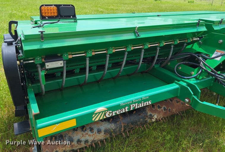 image for item DN3846 2018 Great Plains NTS2511 no-till seeder