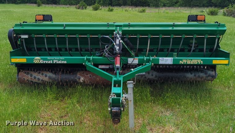 image for item DN3846 2018 Great Plains NTS2511 no-till seeder