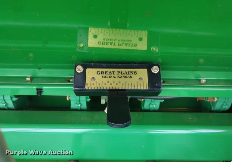 image for item DN3846 2018 Great Plains NTS2511 no-till seeder