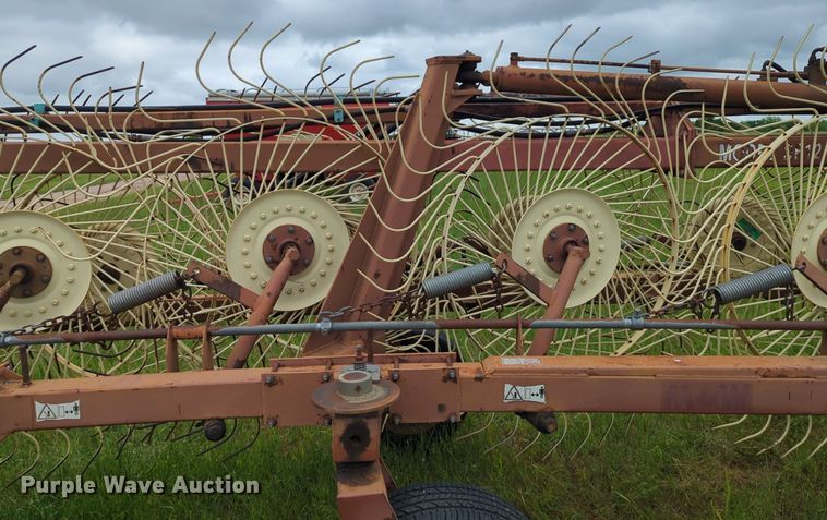 image for item DN3847 M&W DF12 hay rake