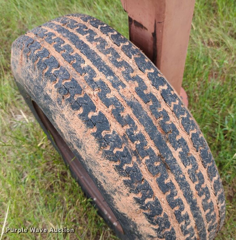 image for item DN3847 M&W DF12 hay rake