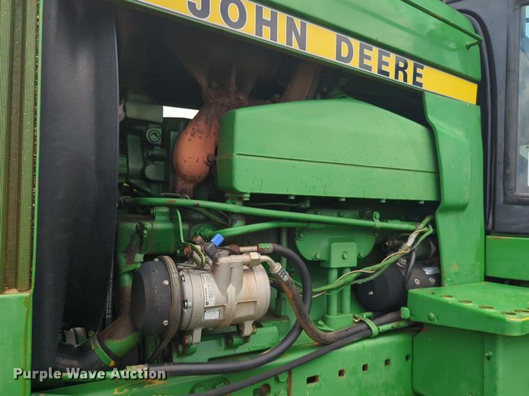 image for item DN3848 1988 John Deere 4850 MFWD tractor