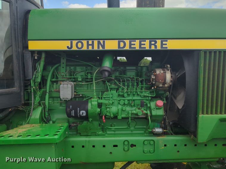 image for item DN3848 1988 John Deere 4850 MFWD tractor