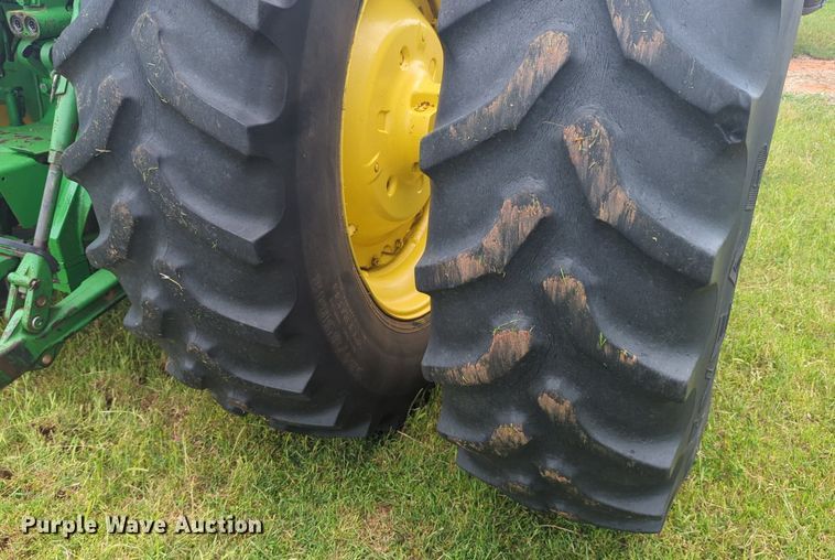 image for item DN3848 1988 John Deere 4850 MFWD tractor