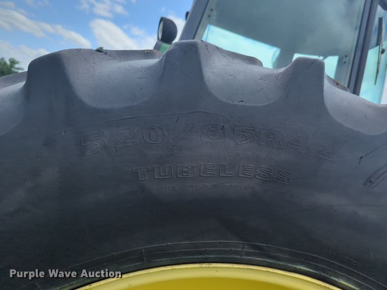 image for item DN3848 1988 John Deere 4850 MFWD tractor