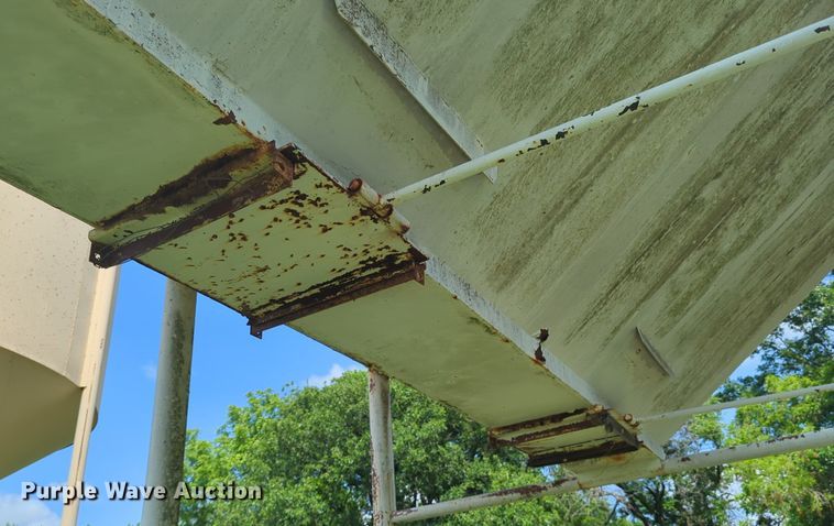 image for item DN3849 Grain bin