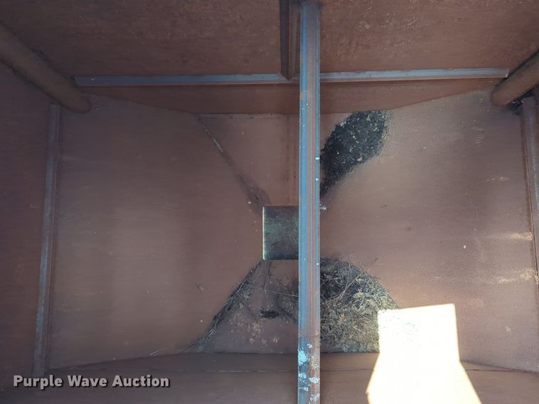 image for item DN3849 Grain bin