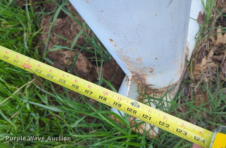 image for item DN3849 Grain bin