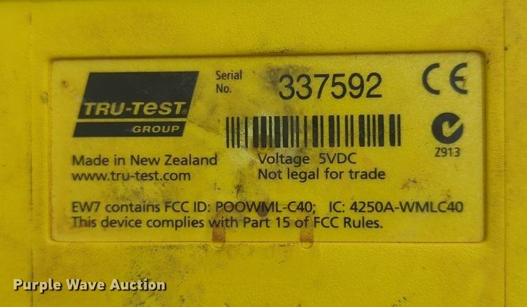 image for item DN3851 WW livestock squeeze chute