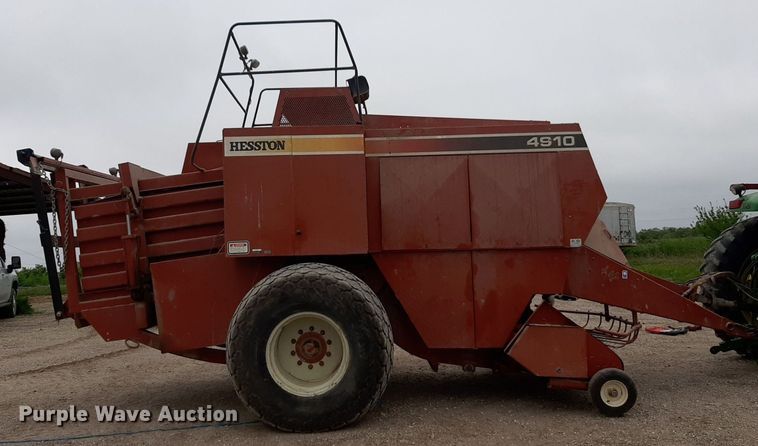 image for item DQ7090 1998 Hesston 4910 large square baler