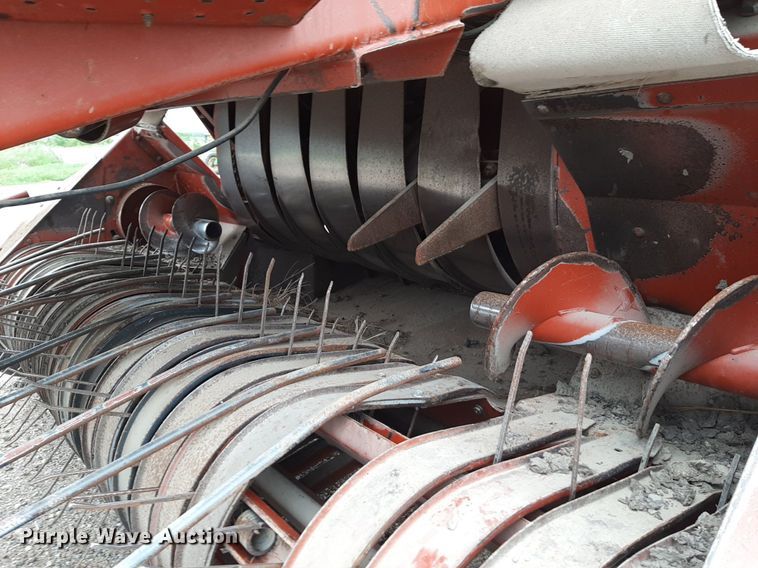 image for item DQ7090 1998 Hesston 4910 large square baler