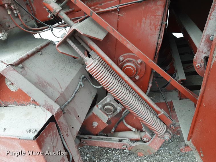 image for item DQ7090 1998 Hesston 4910 large square baler